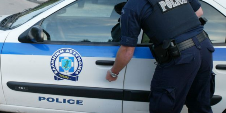 Tηλεφωνική απάτη στη Θεσσαλονίκη- Απέσπασαν από ηλικιωμένο 370 λίρες