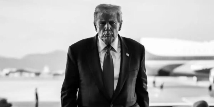 Η ανάρτηση του Λευκού Οίκου μετά την επιχείρηση στη Βενεζουέλα: «Όποιος προκαλεί, θα αντιμετωπίσει τις συνέπειες»