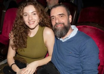 H σπάνια δημόσια εμφάνισή του με την κόρη του, Δέσποινα