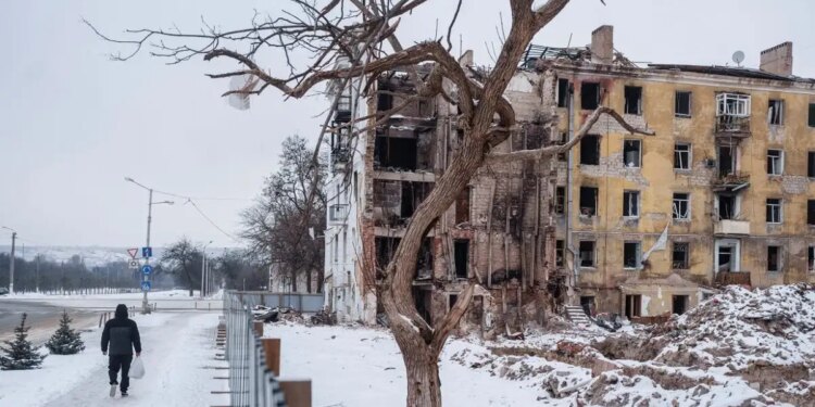 Η Ουκρανία στέλνει 447 γεννήτριες στην Ουκρανία για να μην «παγώσουν» πάνω ένα εκατομμύριο πολίτες