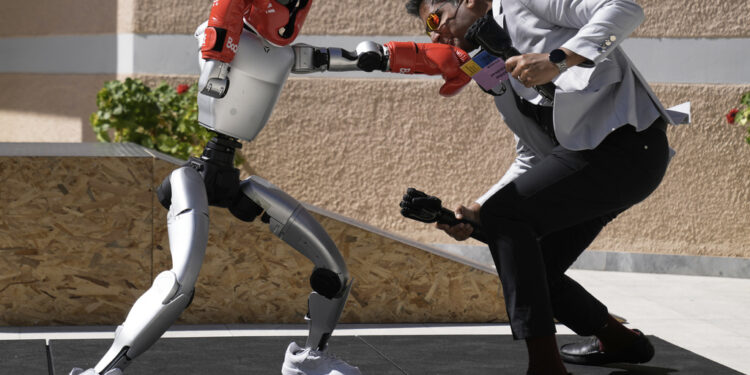 Από τη φαντασία στην αγορά — Τα ανθρωποειδή ρομπότ μπαίνουν στην καθημερινότητά μας