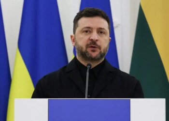Ζελένσκι: Οι διαπραγματεύσεις με την Ρωσία να διεξαχθούν πριν την Κυριακή