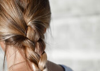 Ερευνητές ανακάλυψαν έναν άγνωστο μηχανισμό τριχοφυΐας στο κεφάλι