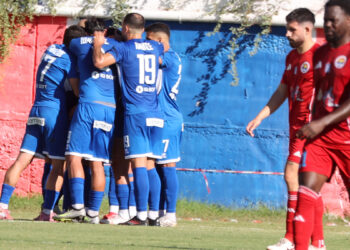 Παρελθόν οι Μεγιάδο και Νεκούλ από τα Χανιά - www.ertsports.gr