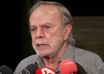Ο Χρήστος Πολίτης χάριζε χρήματα σε άπορους ηθοποιούς