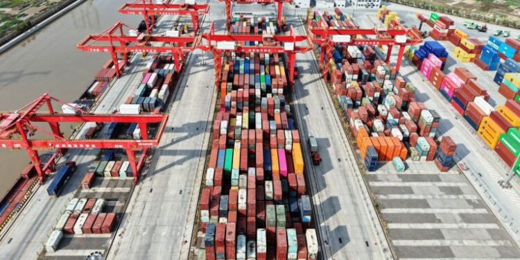 Β. Κορκίδης: Το τέλος των τριών ευρώ δεν περιορίζει την εισαγωγή μικροδεμάτων από τρίτες χώρες