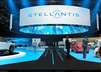 O Όμιλος Stellantis επαναφέρει τον diesel!