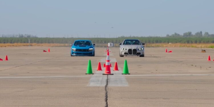 Δείτε ποιος κερδίζει την κόντρα μεταξύ Ford Mustang και BMW M4 (+video)