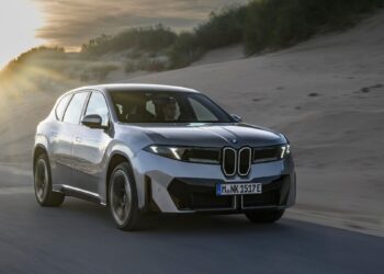 Η νέα BMW iX3 σύντομα και πισωκίνητη