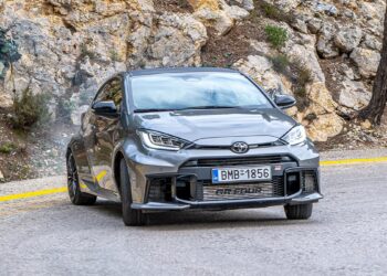 Toyota GR Yaris: όταν το αυτοκίνητό σου θυμίζει γιατί αγαπάς την οδήγηση (+video)