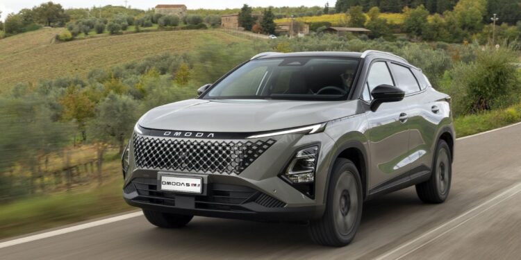 Επίσημο: Το νέο Omoda 5 SHS-H στην Ελλάδα (+τιμή)