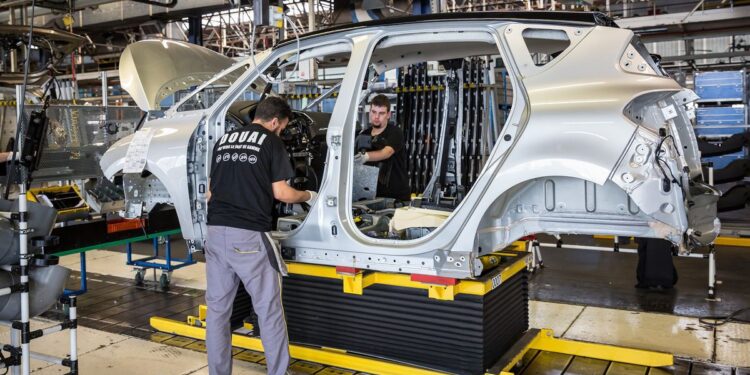 O Όμιλος Renault θα κατασκευάζει στρατιωτικά drones