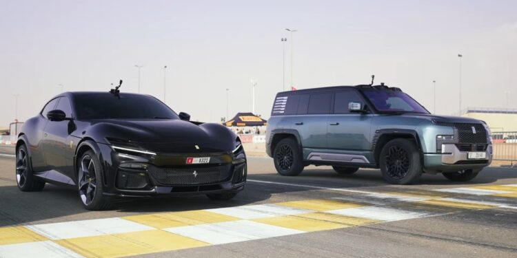 Ferrari vs Range Rover vs BYD: Ποιός κυριαρχεί στη πίστα; 