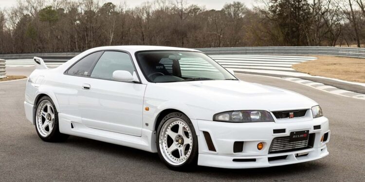 Nissan Skyline GT-R Nismo 400R: Το ιερό δισκοπότηρο των συλλεκτών