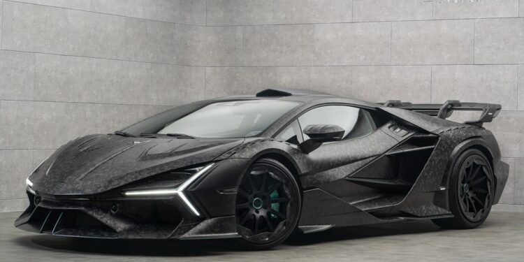 Carbonado X: Η Mansory μεταμορφώνει τη Lamborghini Revuelto σε hypercar 1.120 ίππων