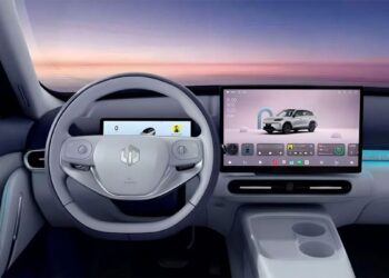 Αυτό είναι το εσωτερικό του Leapmotor B03X