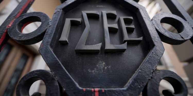 «Ξέπλυμα» μαύρου χρήματος στη ΓΣΕΕ: Το κουβάρι της απάτης ξετυλίγουν οι ελεγκτές - Όλη η δράση, τι ερευνούν οι Αρχές - ertnews.gr