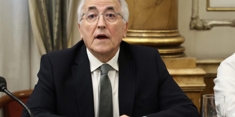 Επείγουσα έρευνα της Οικονομικής Εισαγγελίας για την υπόθεση Παναγόπουλου - ertnews.gr