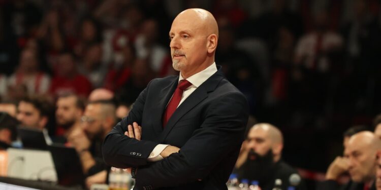 Ομπράντοβιτς: «Ο Ολυμπιακός χτίστηκε για να πάρει το τρόπαιο» - www.ertsports.gr