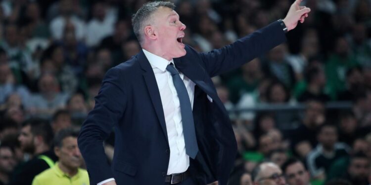 Γιασικεβίτσιους: «Δεν είναι εύκολο να παίζεις στο ΟΑΚΑ με 20.000 κόσμο» - www.ertsports.gr