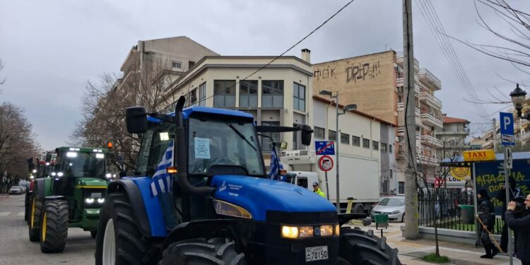 Την Τρίτη η συνάντηση του πρωθυπουργού με εκπροσώπους αγροτών – Μέχρι τέλος του μήνα η ρύθμιση για αφορολόγητο πετρέλαιο στην αντλία