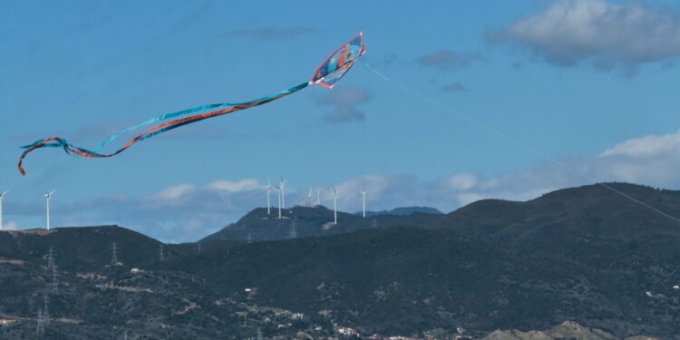 Καιρός: Με ηλιοφάνεια το πέταγμα του χαρταετού - Η Πρόγνωση από την Αναστασία Τυράσκη - ertnews.gr