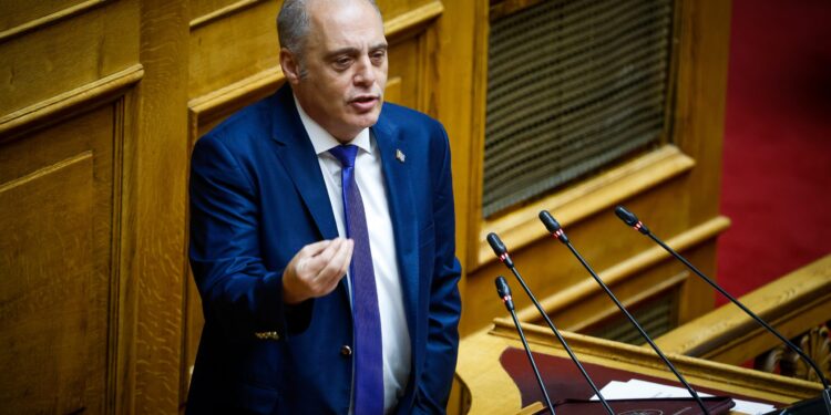 Βελόπουλος: Να καταργήσουν τις φοιτητικές παρατάξεις και θα σταματήσουν τα επεισόδια στα πανεπιστήμια