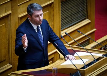 Ανδρουλάκης: Οι μόνοι που έχουν να χάσουν από τις κατακτήσεις που τους πρόσφερε ο κ. Μητσοτάκης, είναι οι ολιγάρχες - ertnews.gr