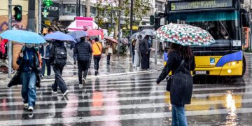 Καιρός: Βροχές και καταιγίδες μέχρι το μεσημέρι του Σαββάτου - Βελτίωση την Καθαρά Δευτέρα - ertnews.gr