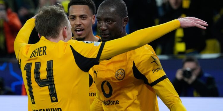 Να κρατήσει απόσταση ασφαλείας η Μπάγερν, να συνεχίσει το σερί η Ντόρτμουντ - www.ertsports.gr