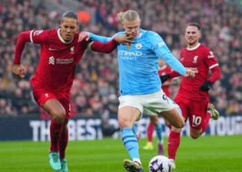 Premier League (25η Αγωνιστική): Νίκη για διαφορετικούς λόγους ψάχνουν Λίβερπουλ και Μάντσεστερ Σίτι - www.ertsports.gr