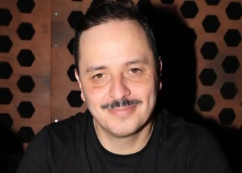 Διάβασα το βιβλίο του Αλέξη Τσίπρα, σκέφτηκα να κάνω κι εγώ την «Άρτα» ή «Λιόσια»