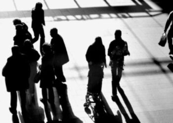 Ελληνικό comeback στη νεανική ανεργία: Για πρώτη φορά έπεσε κάτω από τον μέσο όρο της ΕΕ, στο 13% τον Δεκέμβριο