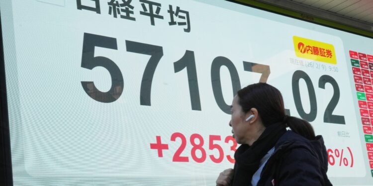 Ιαπωνία: Αλματώδης άνοδος στο χρηματιστήριο του Τόκιο μετά τον εκλογικό θρίαμβο της Τακαΐτσι
