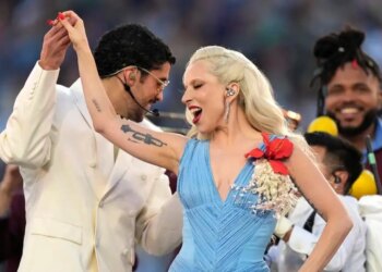 Super Bowl LX: Η νίκη των Seattle Seahawks, οι εντυπωσιακές εμφανίσεις Bad Bunny και Lady Gaga και η κριτική του Ντόναλντ Τραμπ