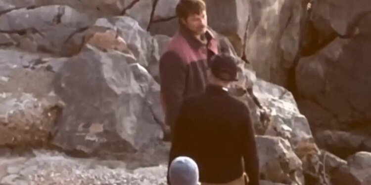 Ο Μπραντ Πιτ για πρώτη φορά σε σετ των γυρισμάτων της νέας του ταινίας στην Ύδρα