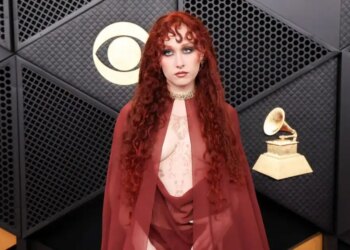 Η Τσάπελ Ρόαν αποχωρεί από το πρακτορείο του Κέισι Γουάσερμαν μετά τις αποκαλύψεις για δεσμούς με τον Επστάιν