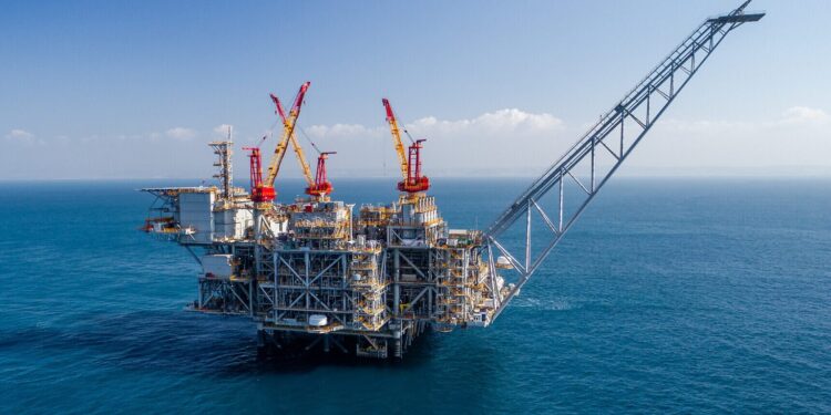 Παπασταύρου: Το δεύτερο δεκαήμερο του Φεβρουαρίου οι υπογραφές με τη Chevron