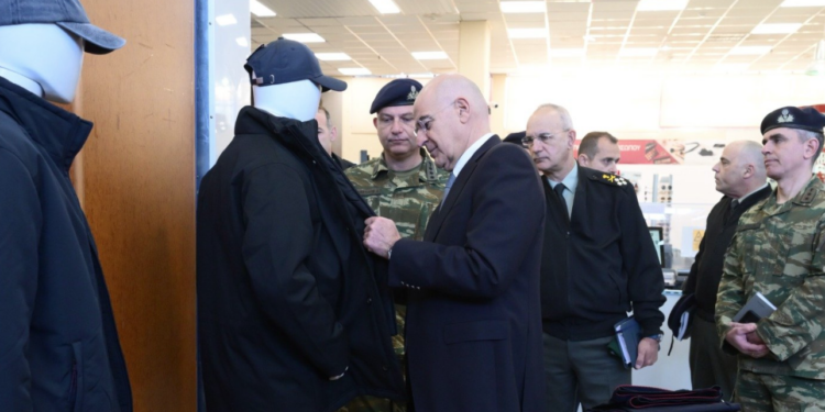 Επίσκεψη Ν. Δένδια στη Διοίκηση Κέντρων Μονάδων Εφοδιασμού Στρατού