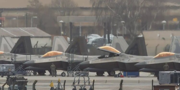 H Σούδα στο μέσον της κρίσης ΗΠΑ και Ιράν «γεμίζει» αμερικανικά F-35, βίντεο