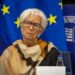 ΕΚΤ: Αμετάβλητα τα επιτόκια όσο ο πληθωρισμός κινείται στο 2%