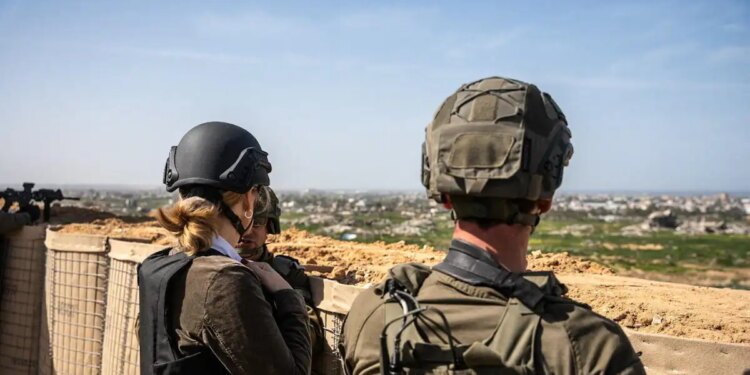 Γάζα: Οι Γιατροί Χωρίς Σύνορα ανέστειλαν την παροχή «μη αναγκαίων» ιατρικών υπηρεσιών σε μεγάλο νοσοκομείο