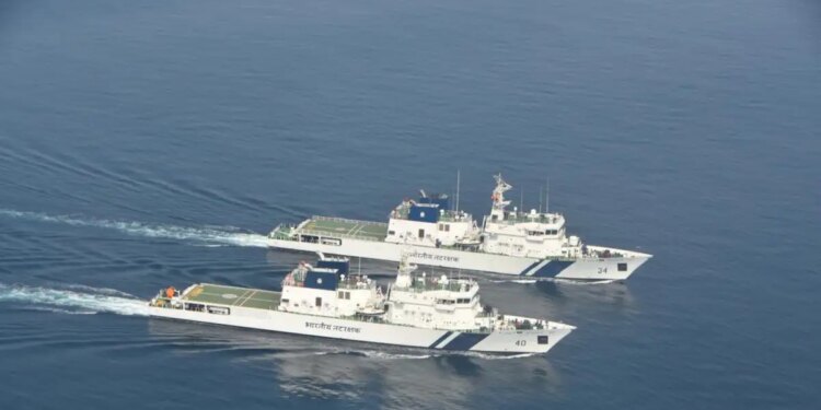 Η Ινδία κατέσχεσε τρία δεξαμενόπλοια που συνδέονται με το Ιράν και με παράνομο εμπόριο πετρελαίου