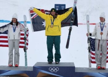 Η Άντονι κατέκτησε το χρυσό μετάλλιο στο Dual Moguls - www.ertsports.gr