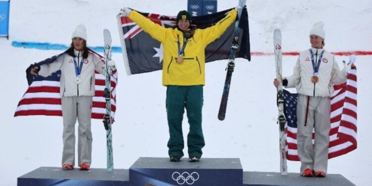 Η Άντονι κατέκτησε το χρυσό μετάλλιο στο Dual Moguls - www.ertsports.gr