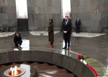 Ο Τζέι Ντι Βανς στο Μνημείο της Γενοκτονίας των Αρμενίων: Η συμβολική επίσκεψη και τα μηνύματα προς την Άγκυρα
