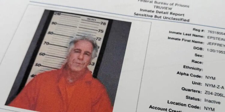 Στη δημοσιότητα όλα τα ονόματα που αναφέρονται στα έγγραφα Επστάιν - Ανάμεσά τους οι Κιμ Καρντάσιαν, Κερτ Κομπέιν και Ρόμπερτ ντε Νίρο