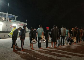 Boυλή: Στην Ολομέλεια την Τετάρτη το νέο πλαίσιο για τη νόμιμη μετανάστευση – Τι προβλέπει