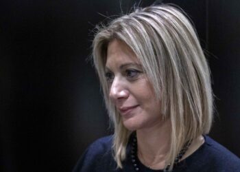 Καρυστιανού: Καλώ ξανά τον πρωθυπουργό να ενημερώσει για την ατζέντα της συνάντησης με τον Ερντογάν