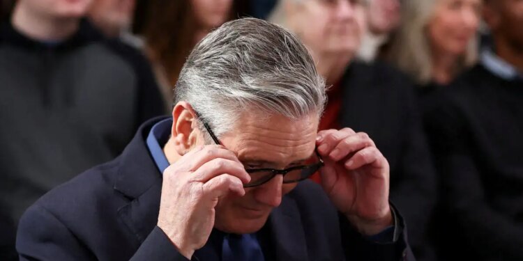 Βρετανία: Επστάιν και Μάντελσον οδηγούν στην έξοδο τον Κιρ Στάρμερ